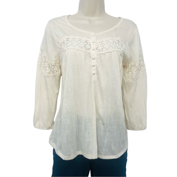 Cream Crochet Trim Henley Style Pop Over Top Scoop Neck Button Trim Loose fit - Picture 1 of 16